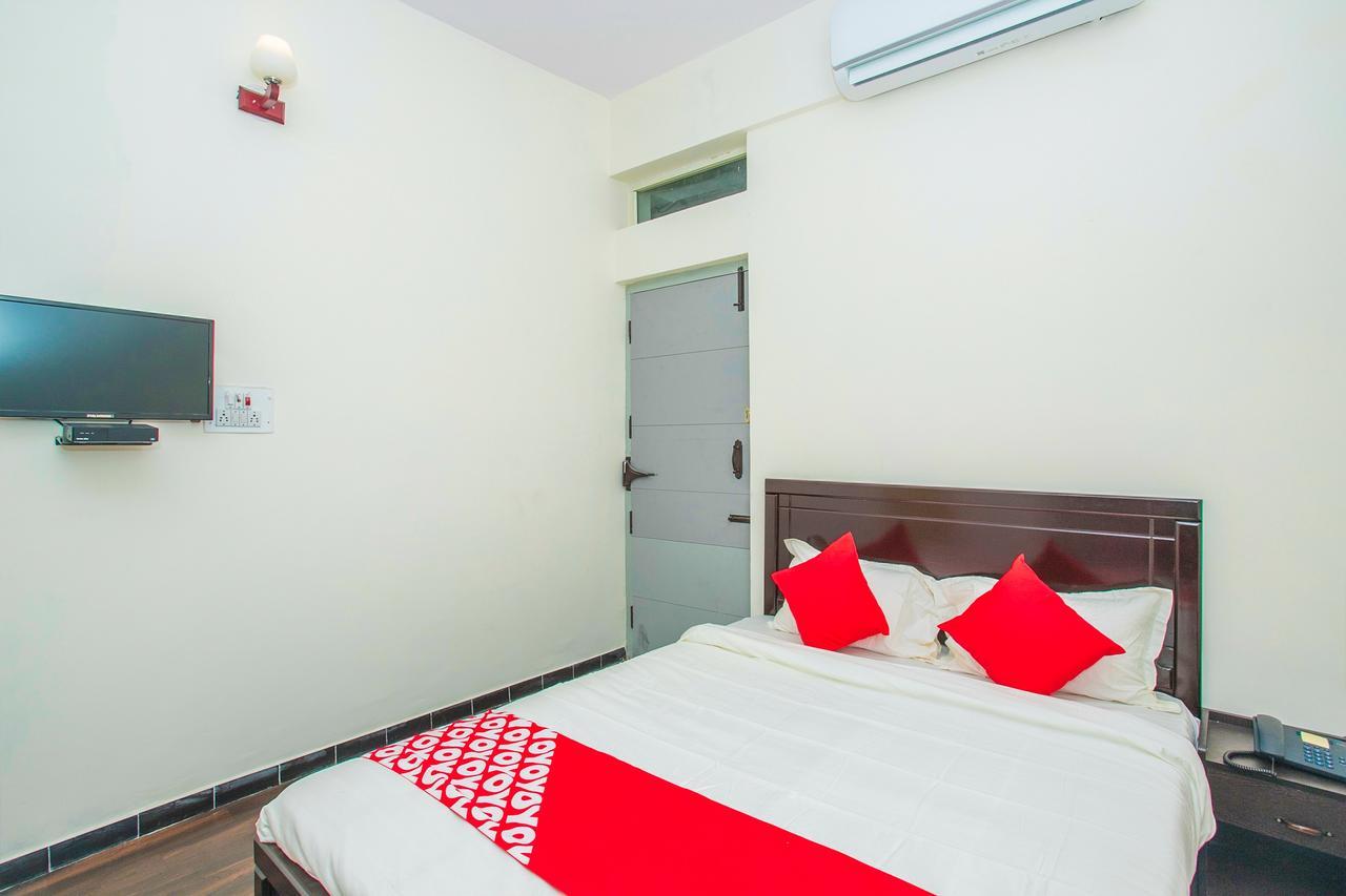 Oyo 14430 Sunshine Grand Hotel Bangalore Buitenkant foto