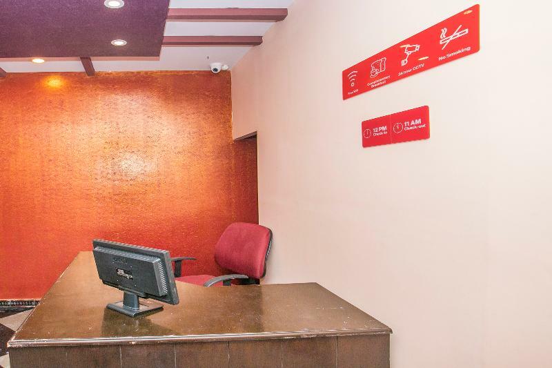 Oyo 14430 Sunshine Grand Hotel Bangalore Buitenkant foto